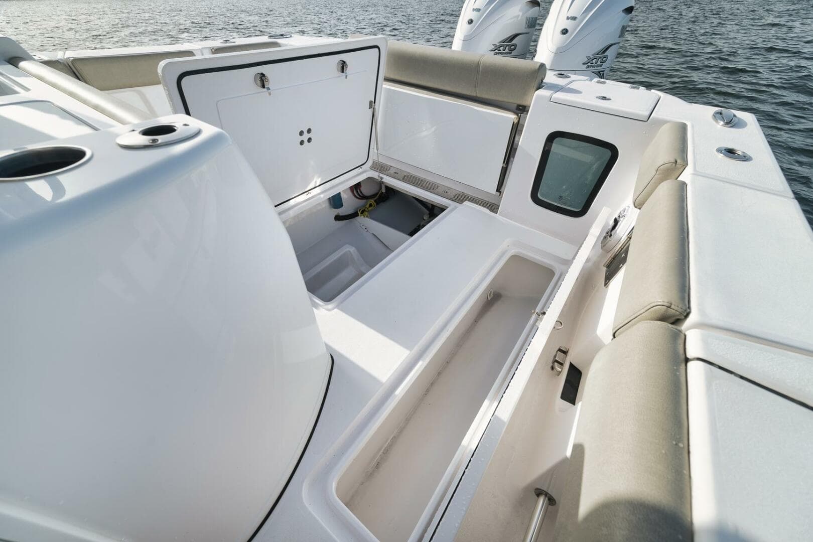 2022 Sportsman 352 — photo 52