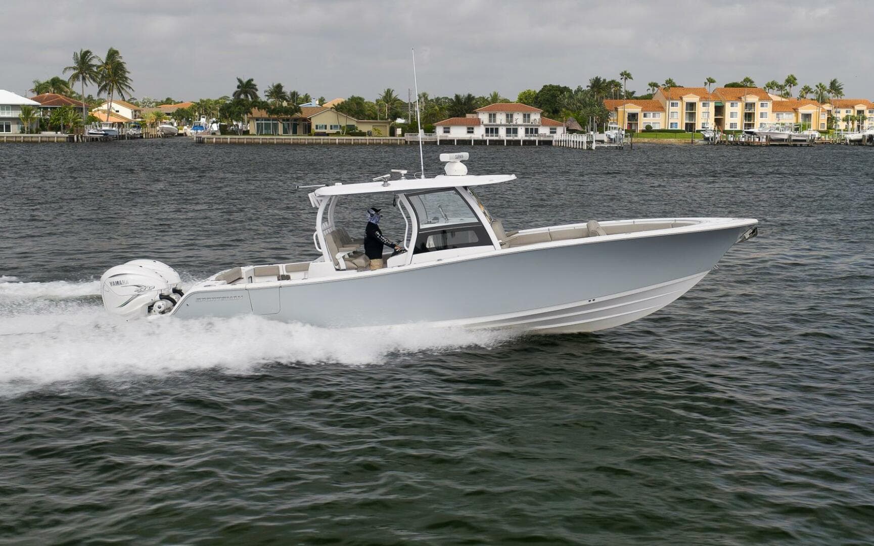 2022 Sportsman 352 — photo 19