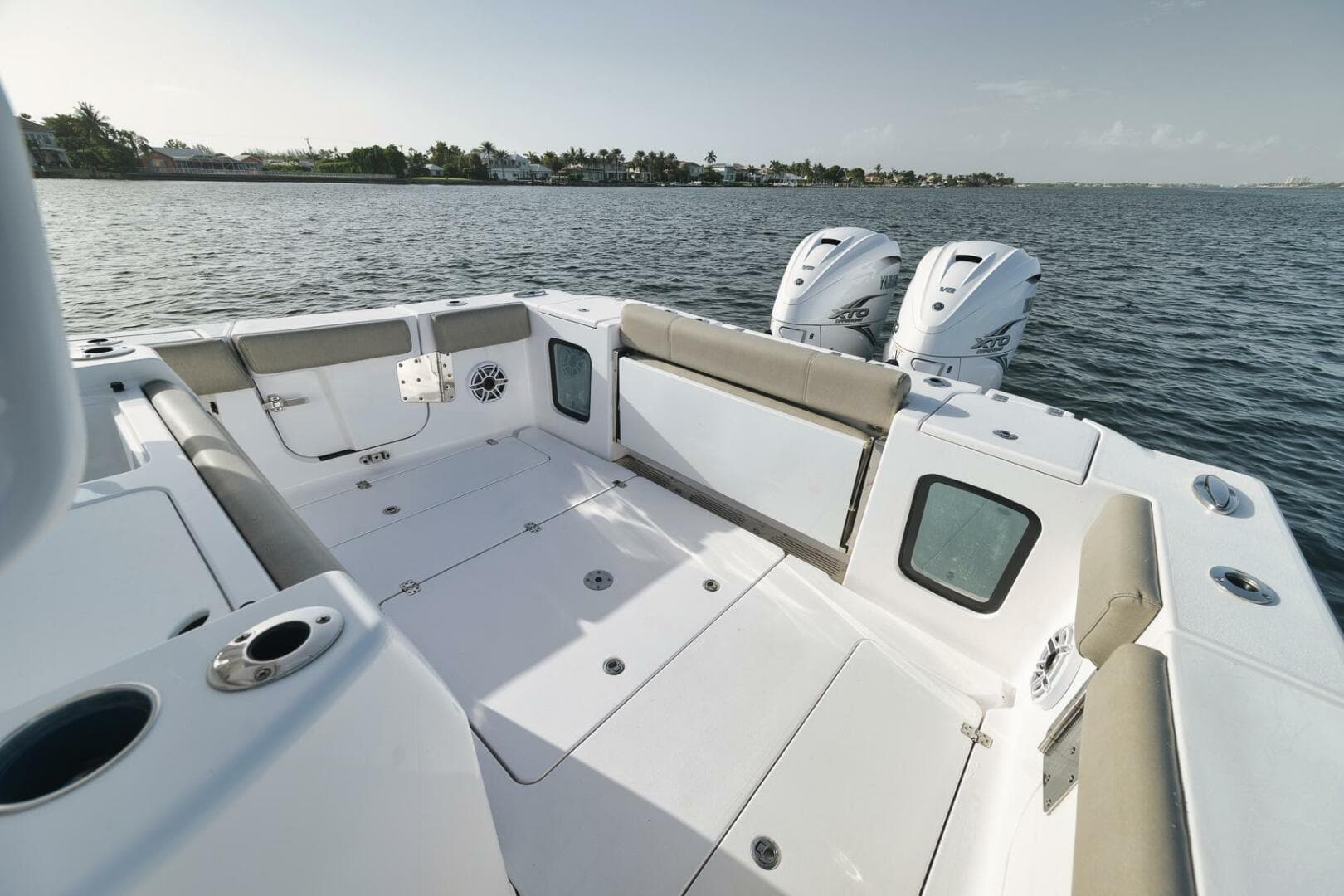 2022 Sportsman 352 — photo 47