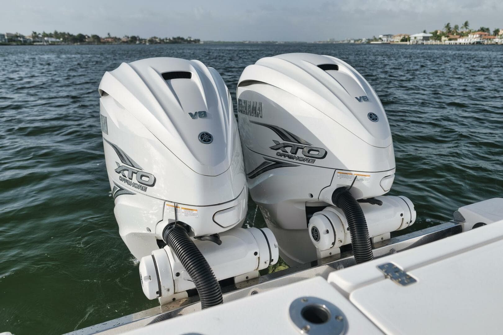 2022 Sportsman 352 — photo 45