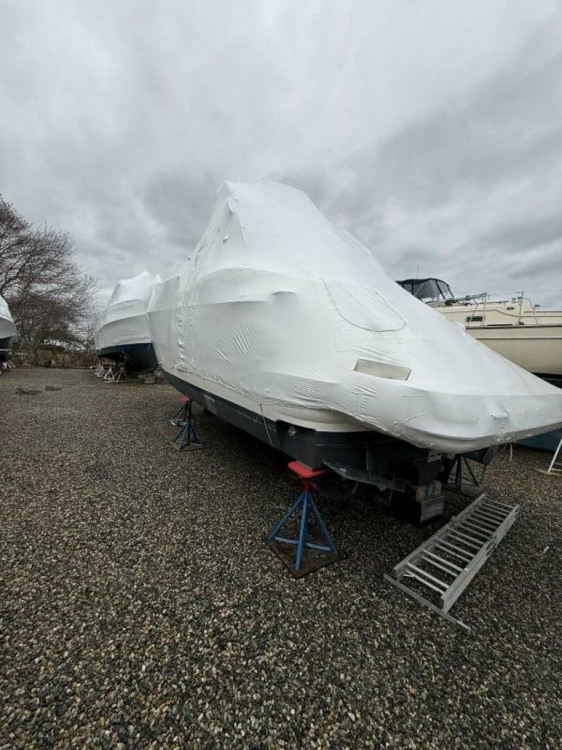 2001 Cruisers 3672 Express — photo 11