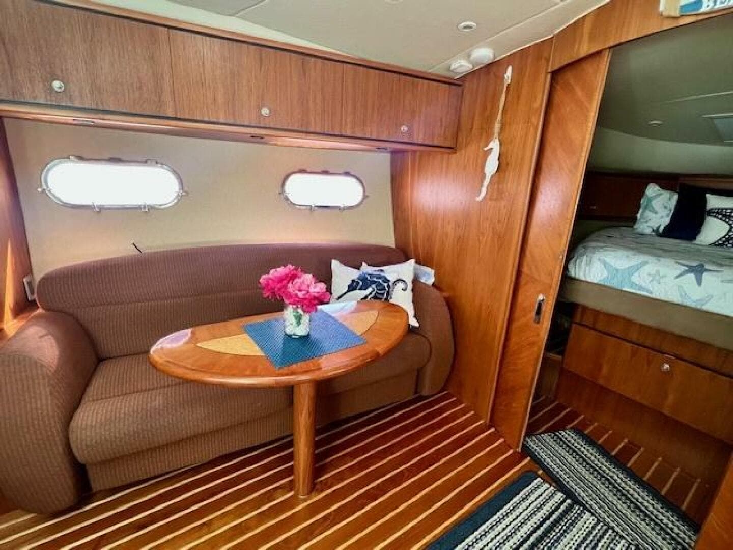 2007 Tiara Yachts 3900 Sovran — photo 15