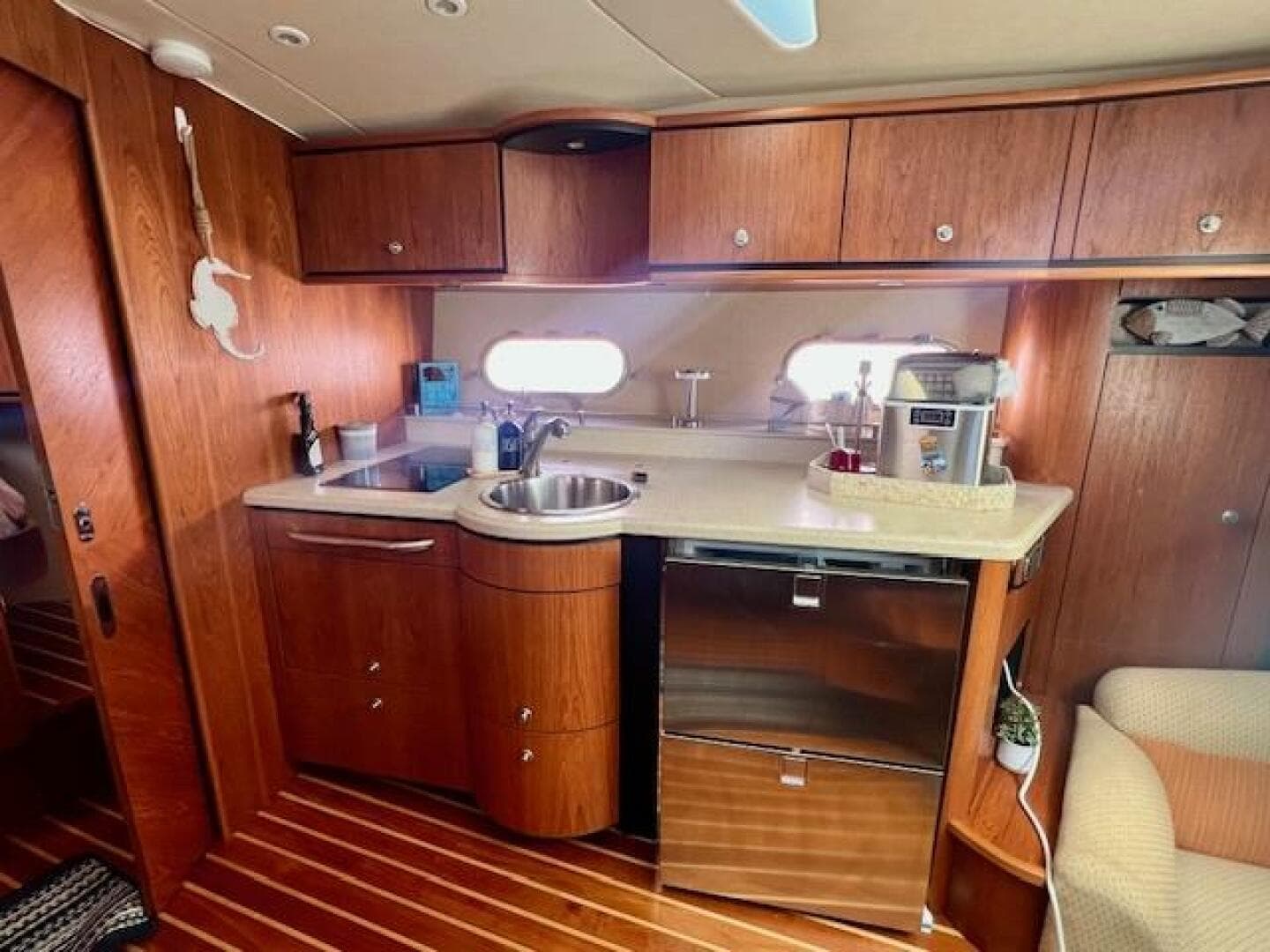 2007 Tiara Yachts 3900 Sovran — photo 17