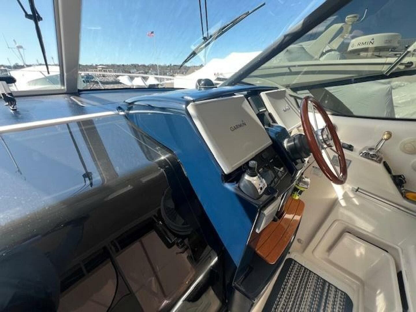 2007 Tiara Yachts 3900 Sovran — photo 5