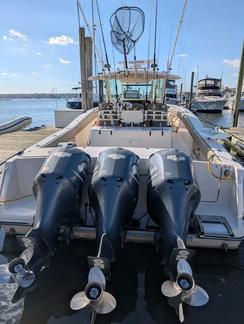 2012 Grady-White Canyon 366 — photo 4