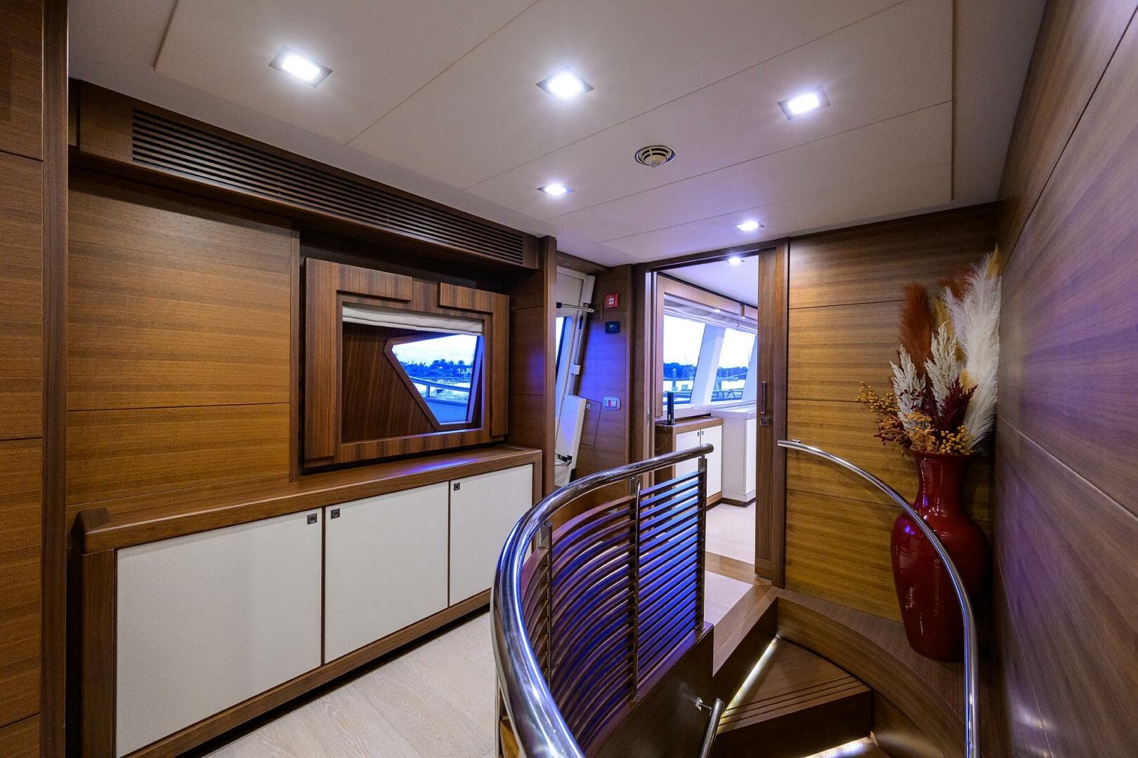 2013 Ferretti Yachts Custom Line 124 — photo 16
