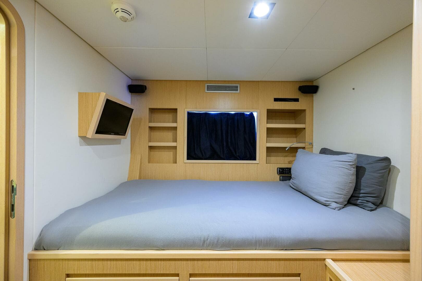 2013 Ferretti Yachts Custom Line 124 — photo 58