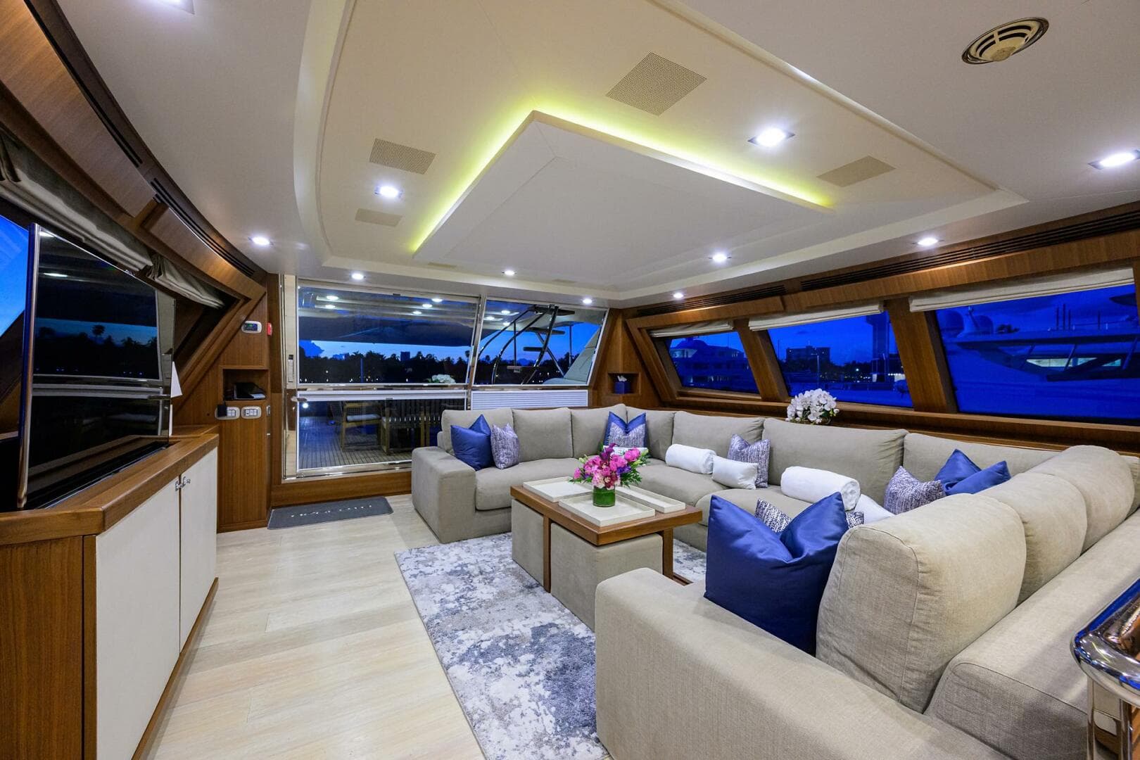 2013 Ferretti Yachts Custom Line 124 — photo 106