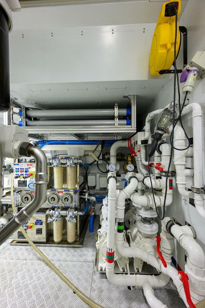 2013 Ferretti Yachts Custom Line 124 — photo 144