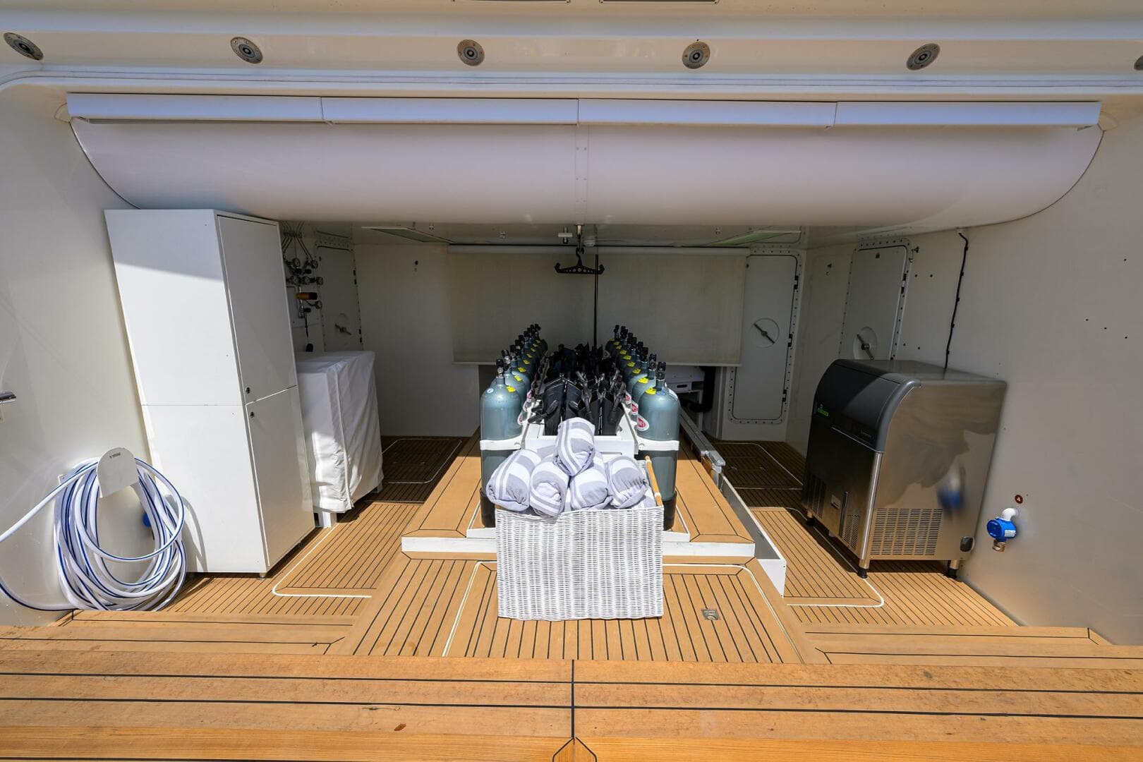 2013 Ferretti Yachts Custom Line 124 — photo 86