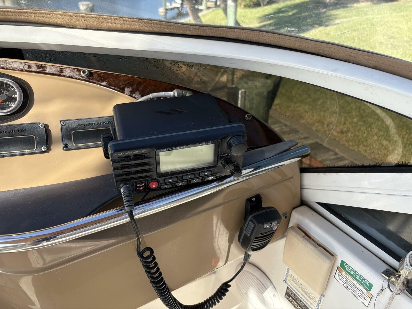 2005 Carver 396 — photo 17