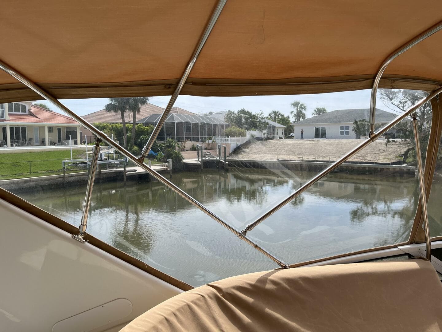 2005 Carver 396 — photo 24