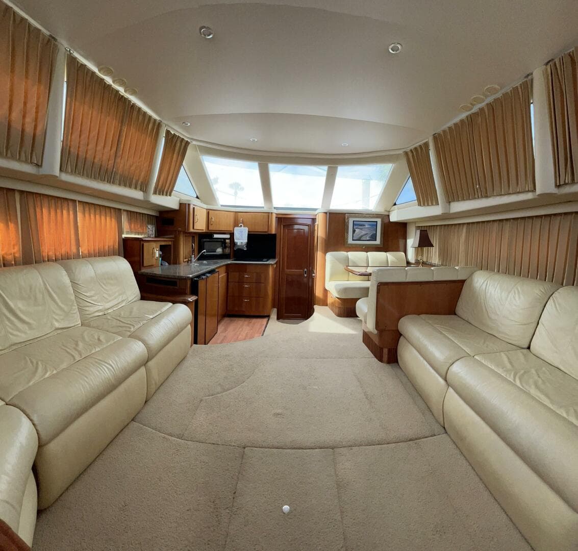 2005 Carver 396 — photo 28