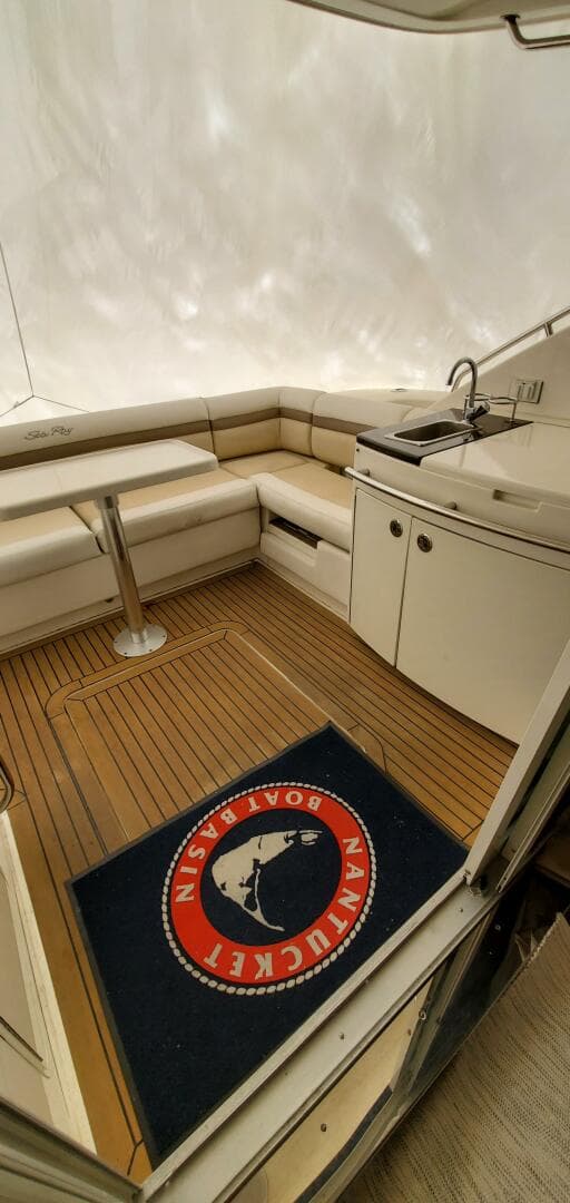 2012 Sea Ray 450 Sedan Bridge — photo 32