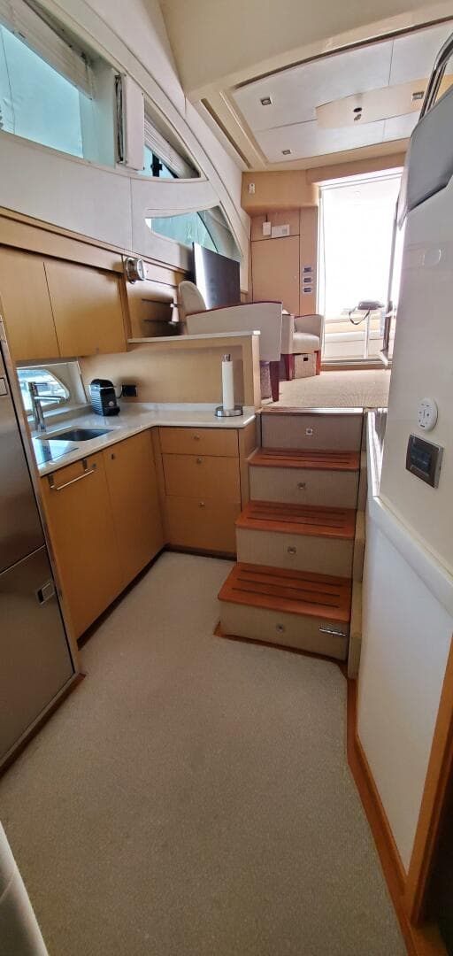 2012 Sea Ray 450 Sedan Bridge — photo 18