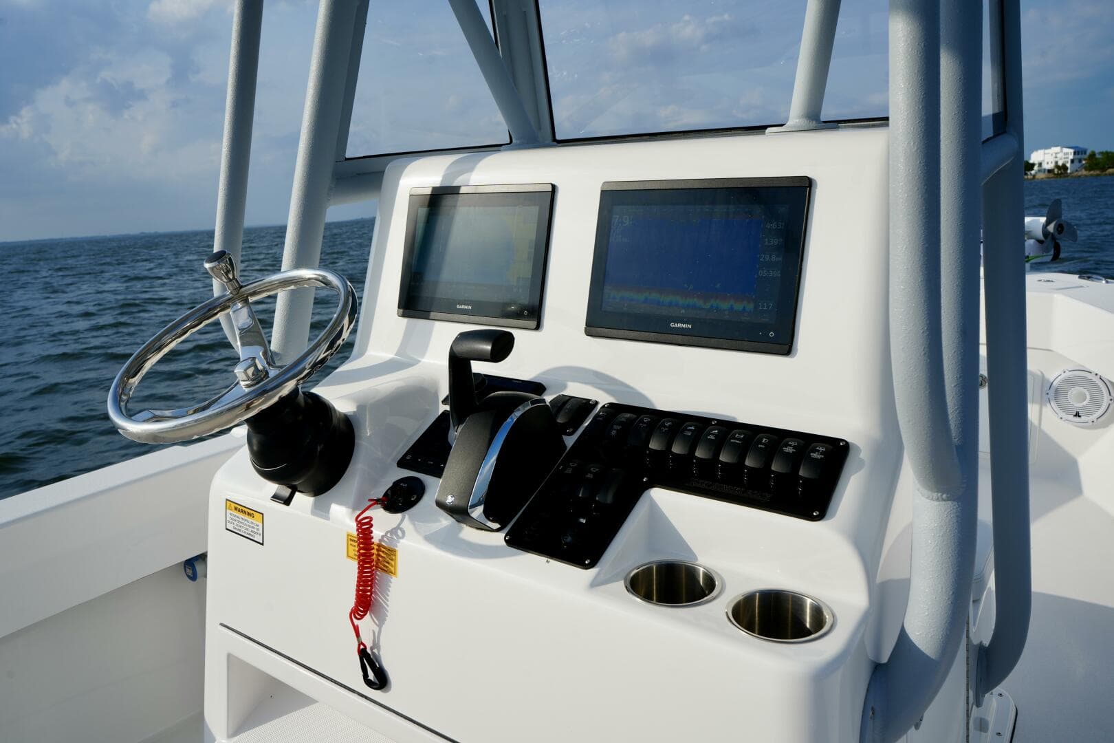 2024 Reef Runner Center Console — photo 4