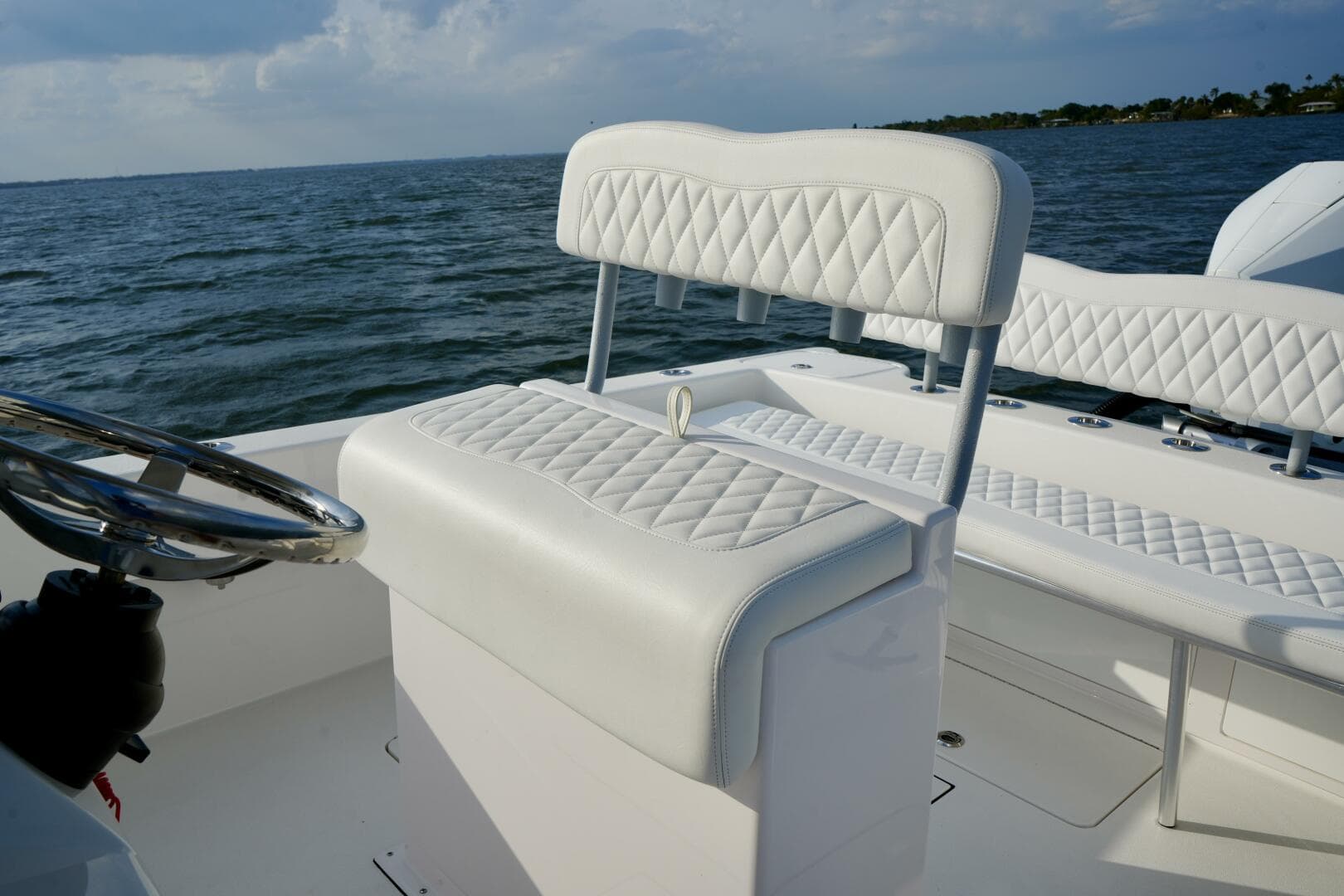 2024 Reef Runner Center Console — photo 3