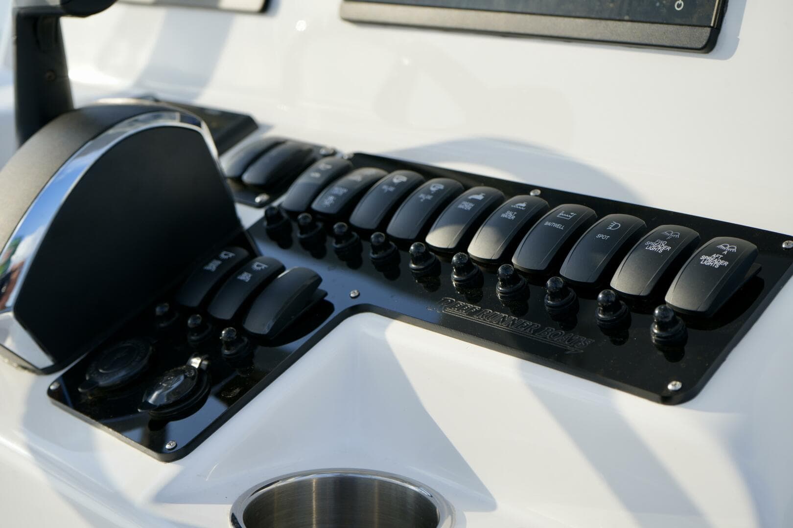 2024 Reef Runner Center Console — photo 24
