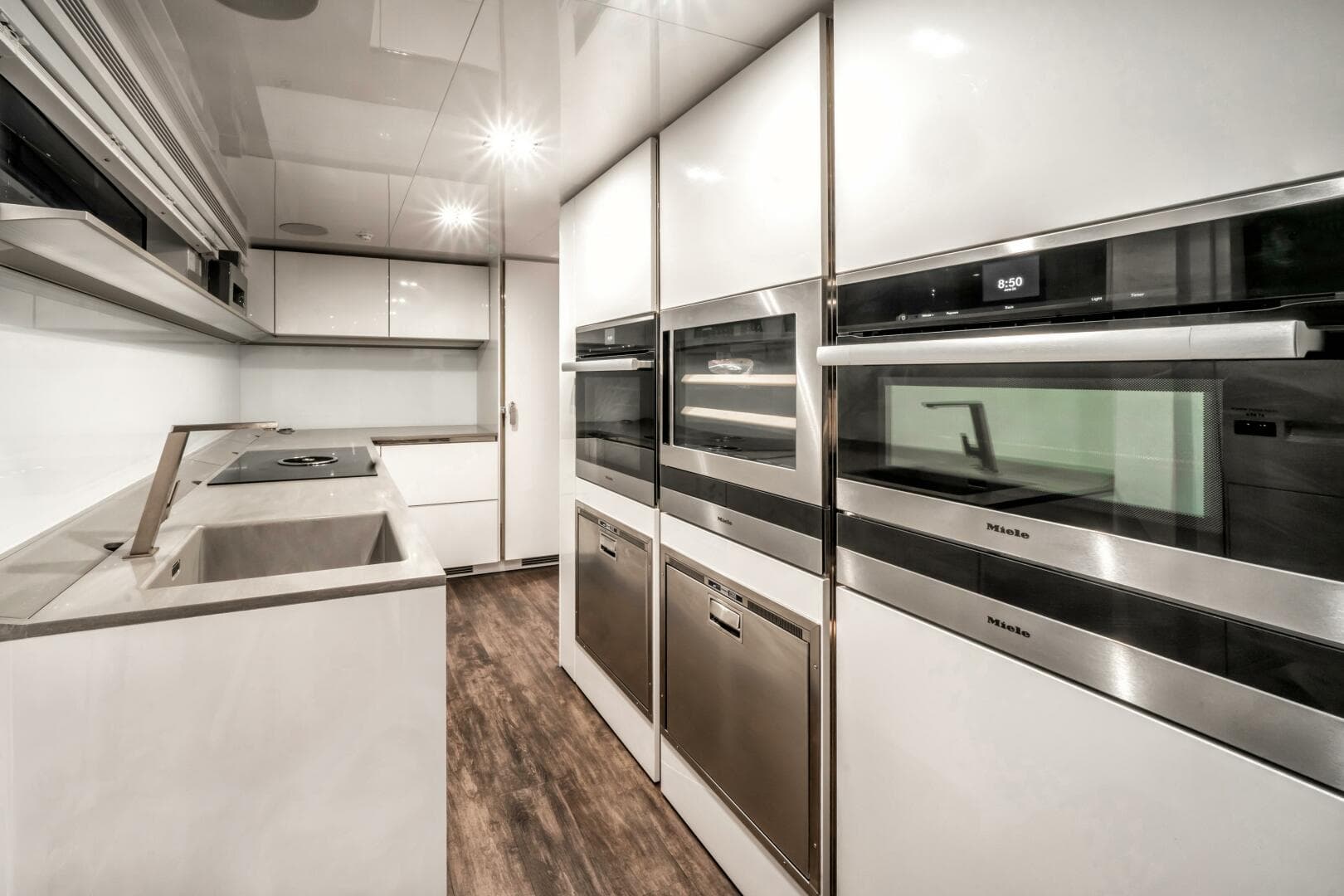 2020 Pearl 95 — photo 10