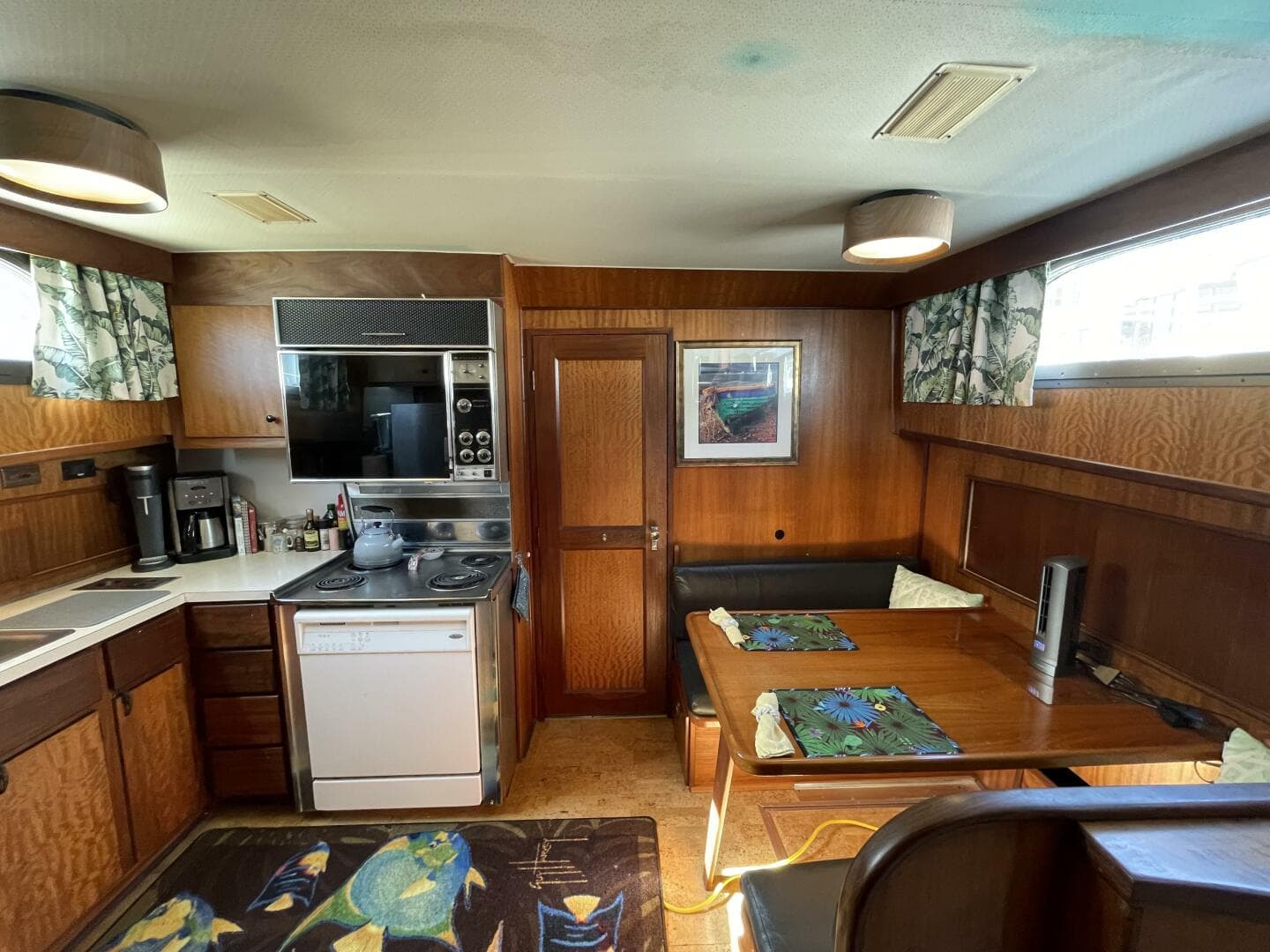 1973 Hatteras Classic — photo 15