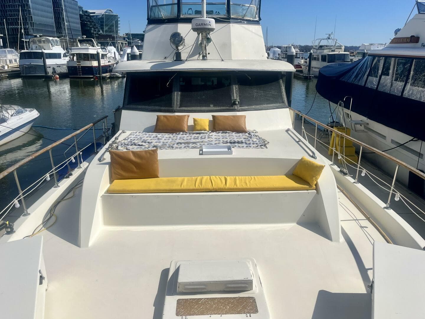 1973 Hatteras Classic — photo 31