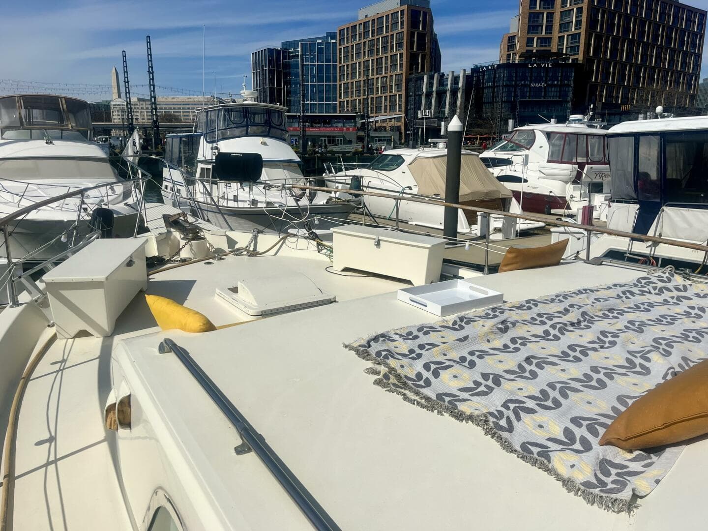 1973 Hatteras Classic — photo 32