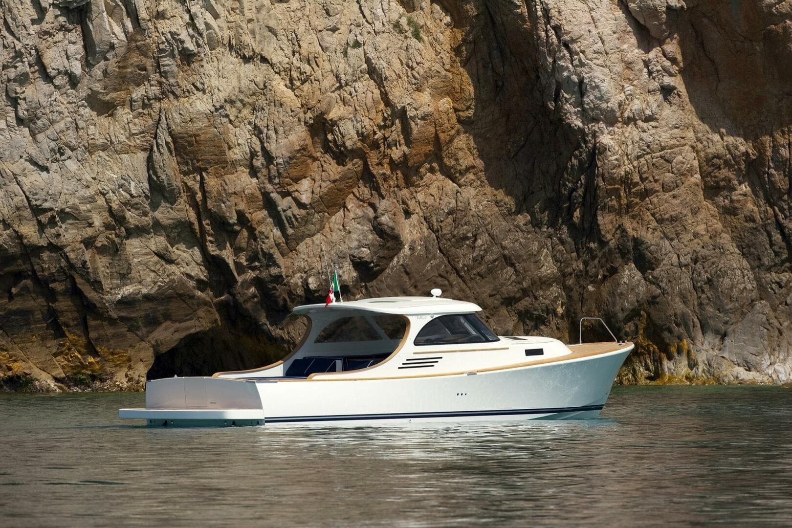 2025 Toy Marine 36 — photo 4