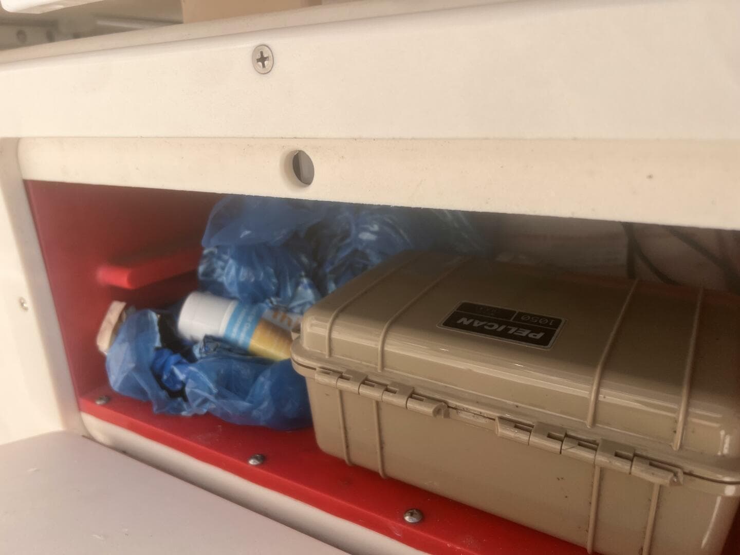 2004 Robalo R225 Walk Around — photo 25