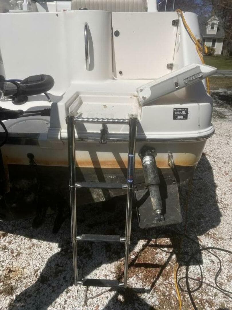 2004 Robalo R225 Walk Around — photo 20