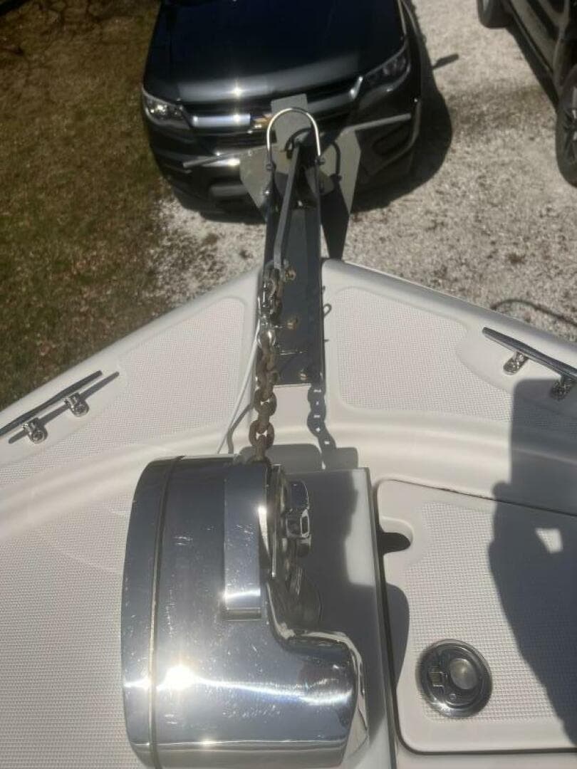 2004 Robalo R225 Walk Around — photo 9