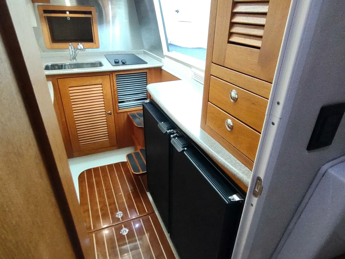 2005 Glacier Bay — photo 13