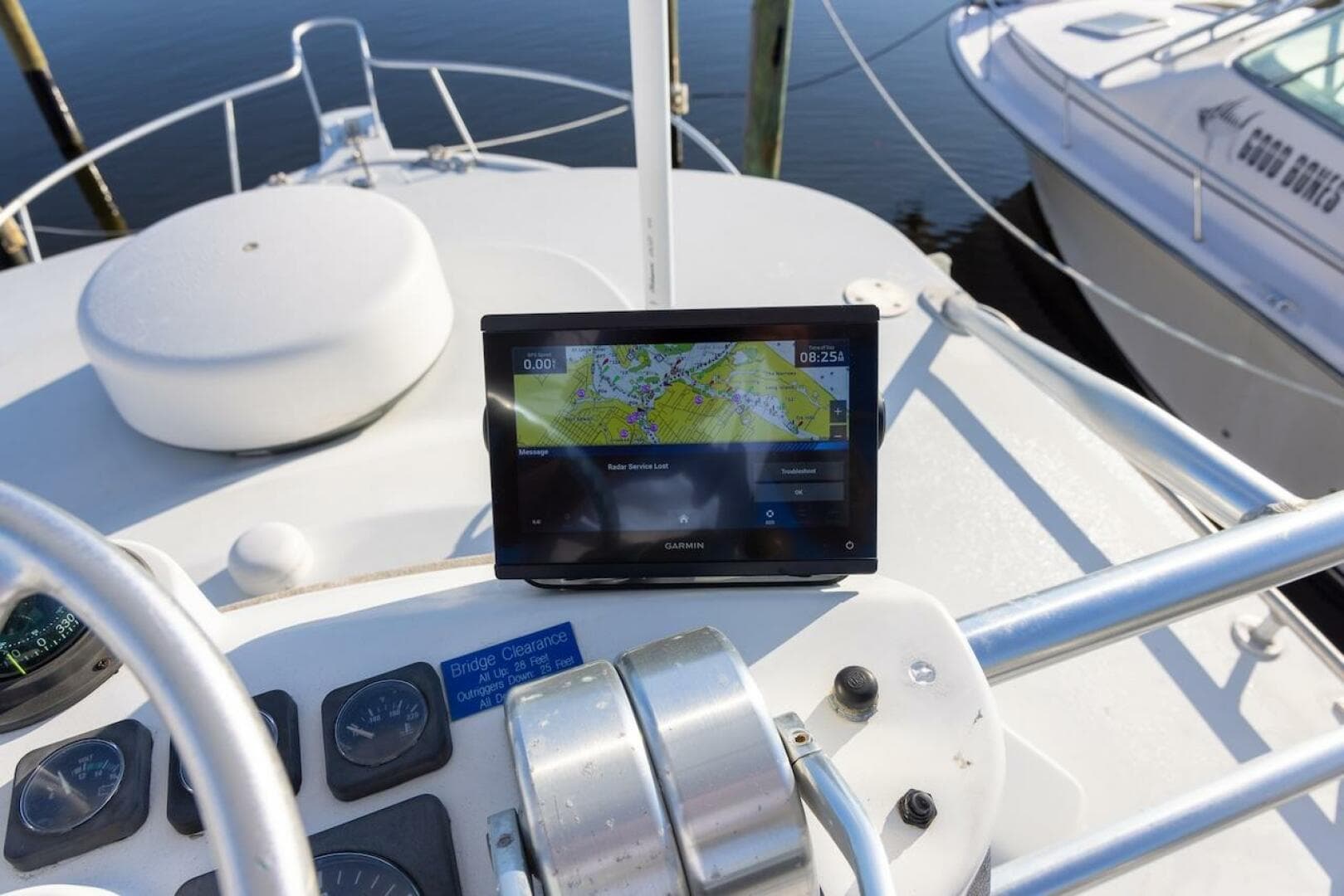 1997 Luhrs Tournament 320 Open — photo 29