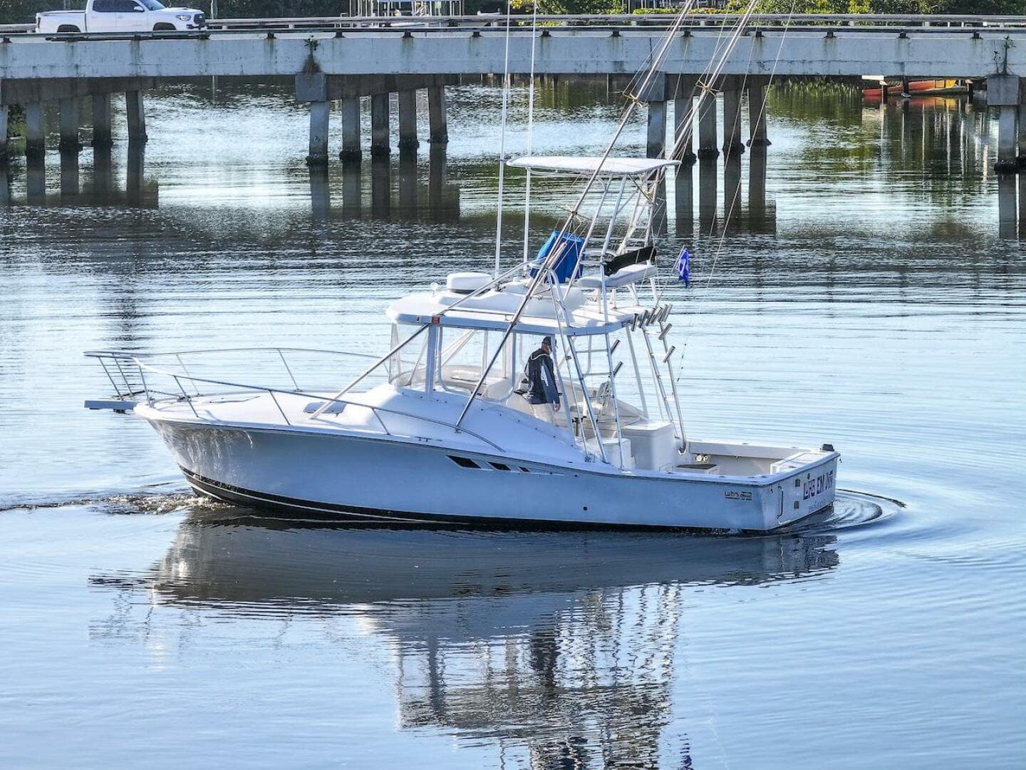 1997 Luhrs Tournament 320 Open — photo 10