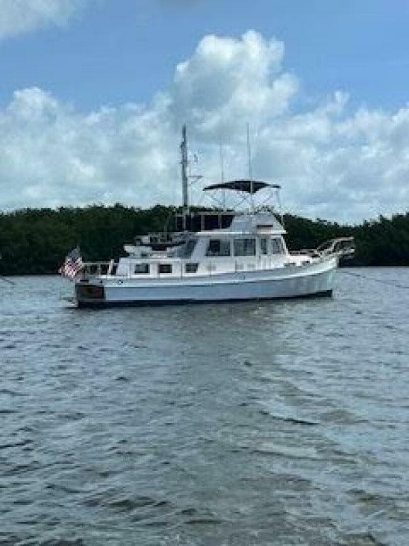 1989 Grand Banks 36 — photo 45