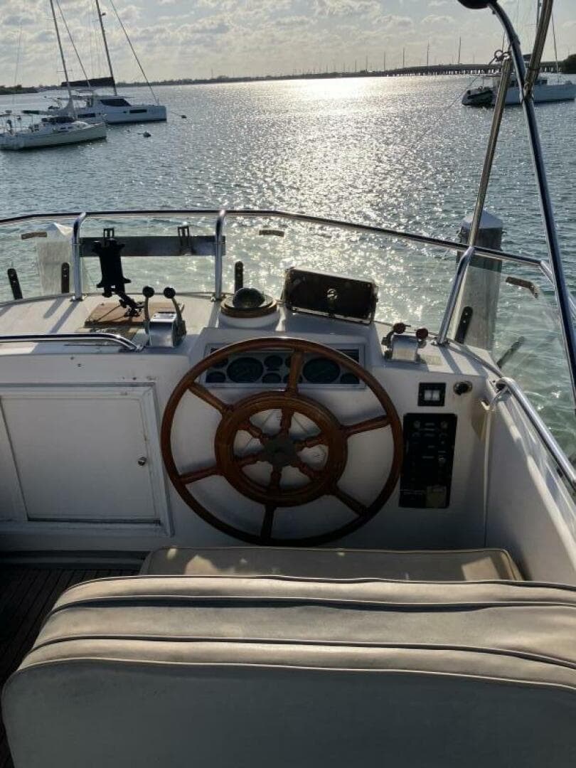 1989 Grand Banks 36 — photo 30