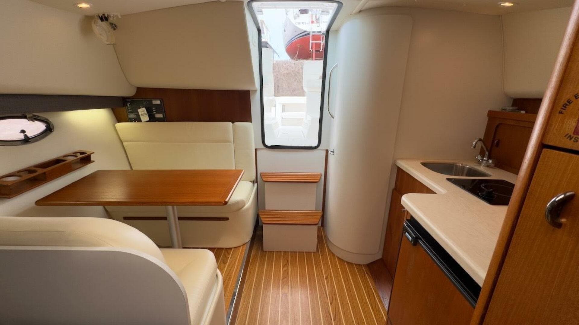2005 Tiara Yachts 2900 Open — photo 34