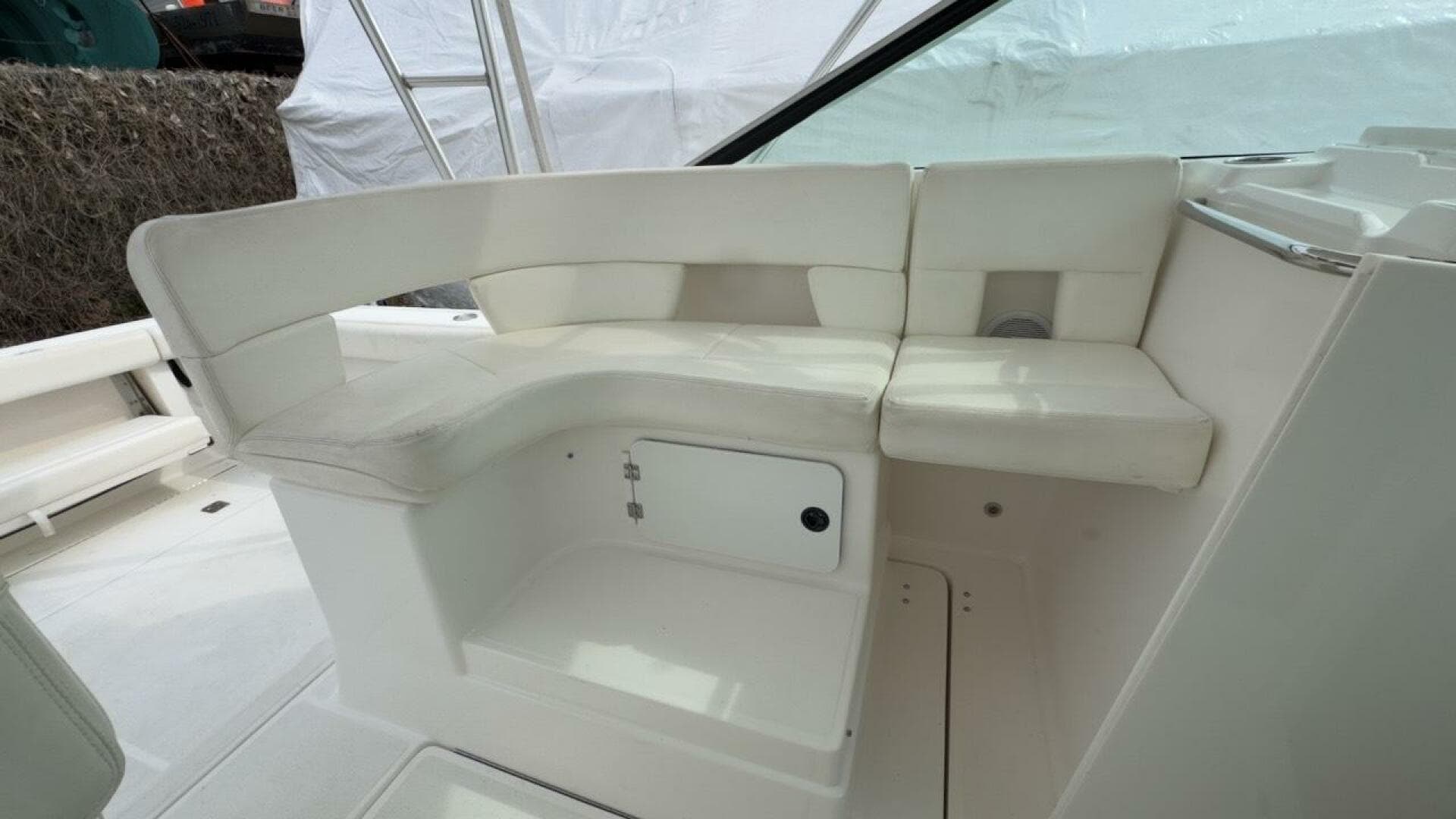 2005 Tiara Yachts 2900 Open — photo 9