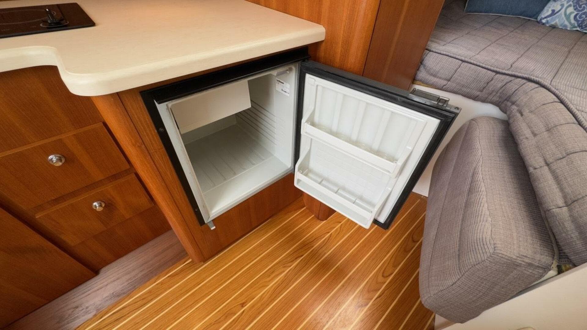 2005 Tiara Yachts 2900 Open — photo 33