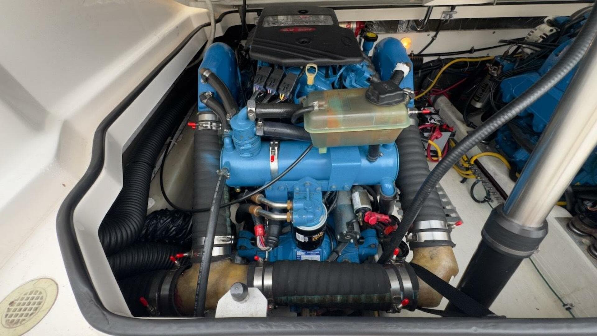 2005 Tiara Yachts 2900 Open — photo 46