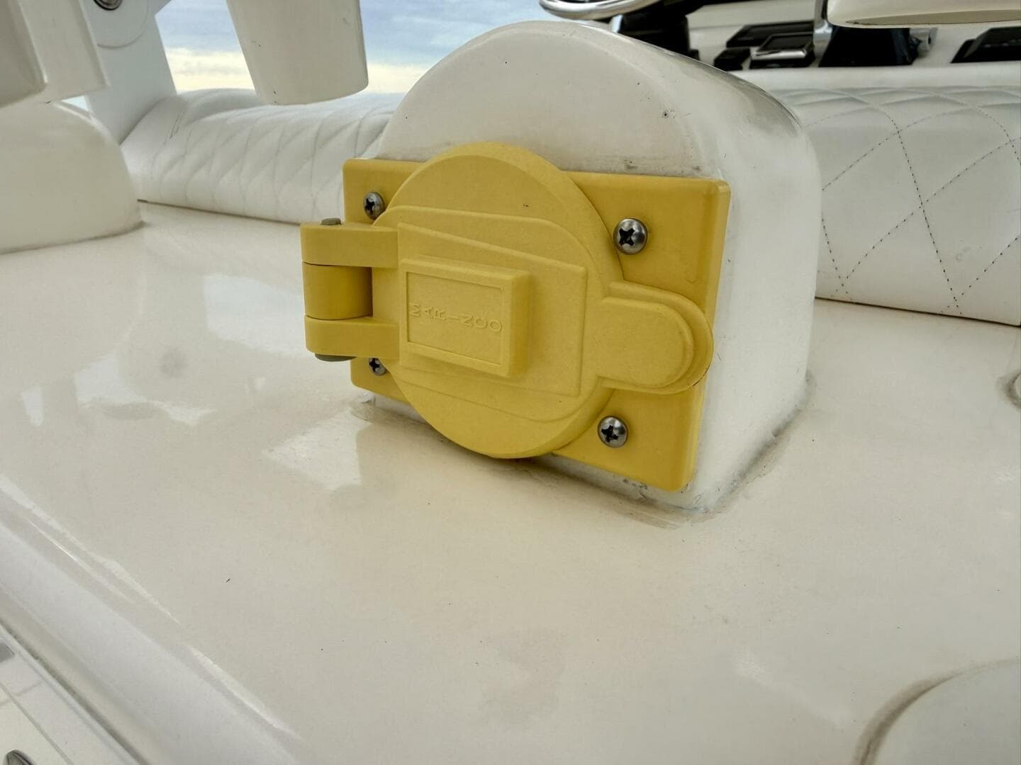 2019 Young Boats 27 — photo 30