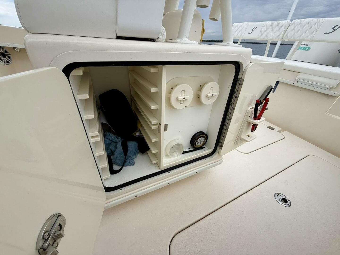 2019 Young Boats 27 — photo 31