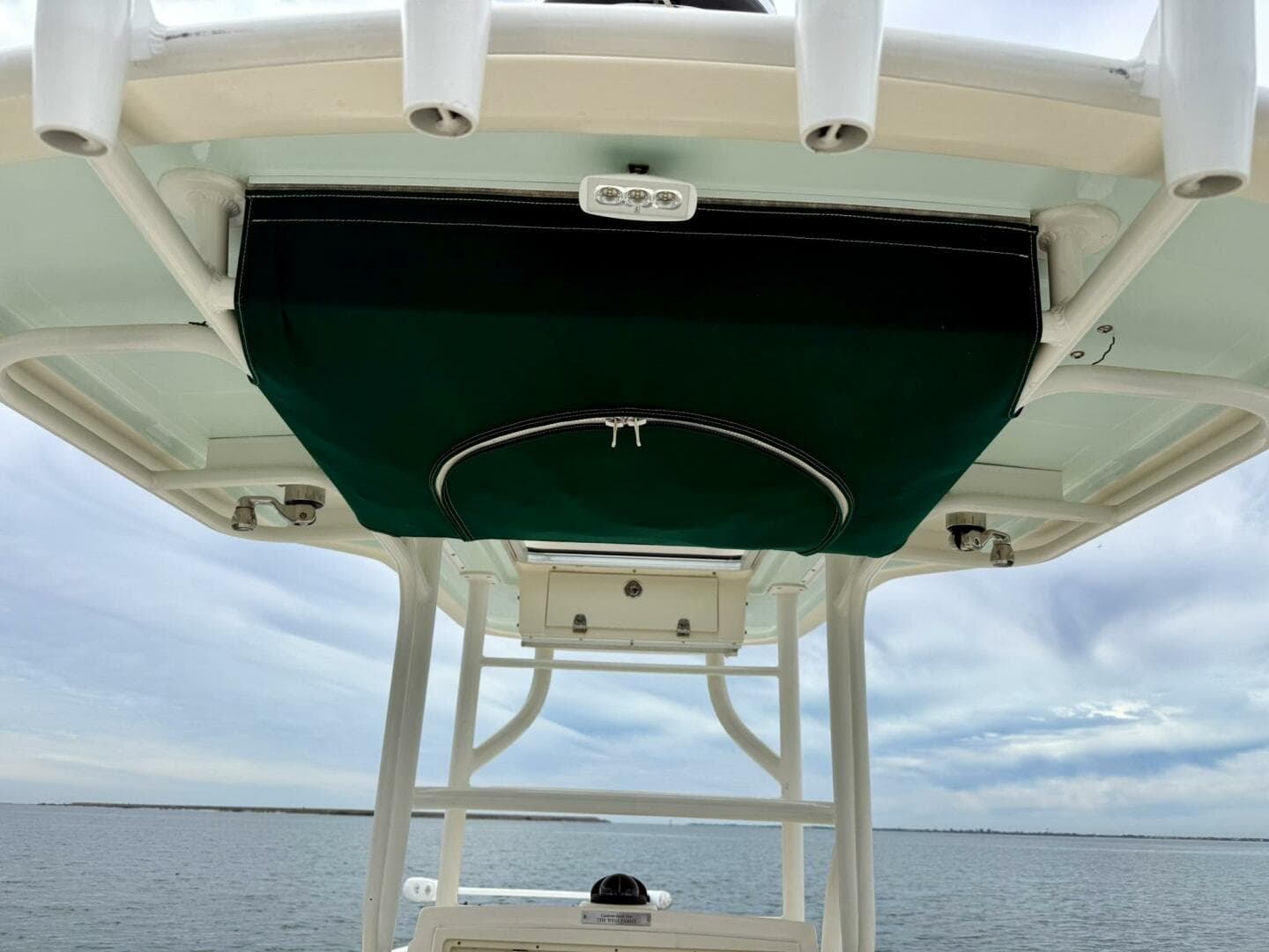 2019 Young Boats 27 — photo 16