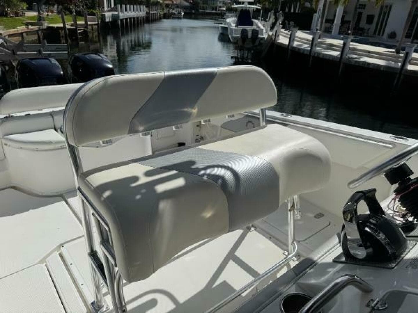 2008 Fountain 34 Center Consoles — photo 12