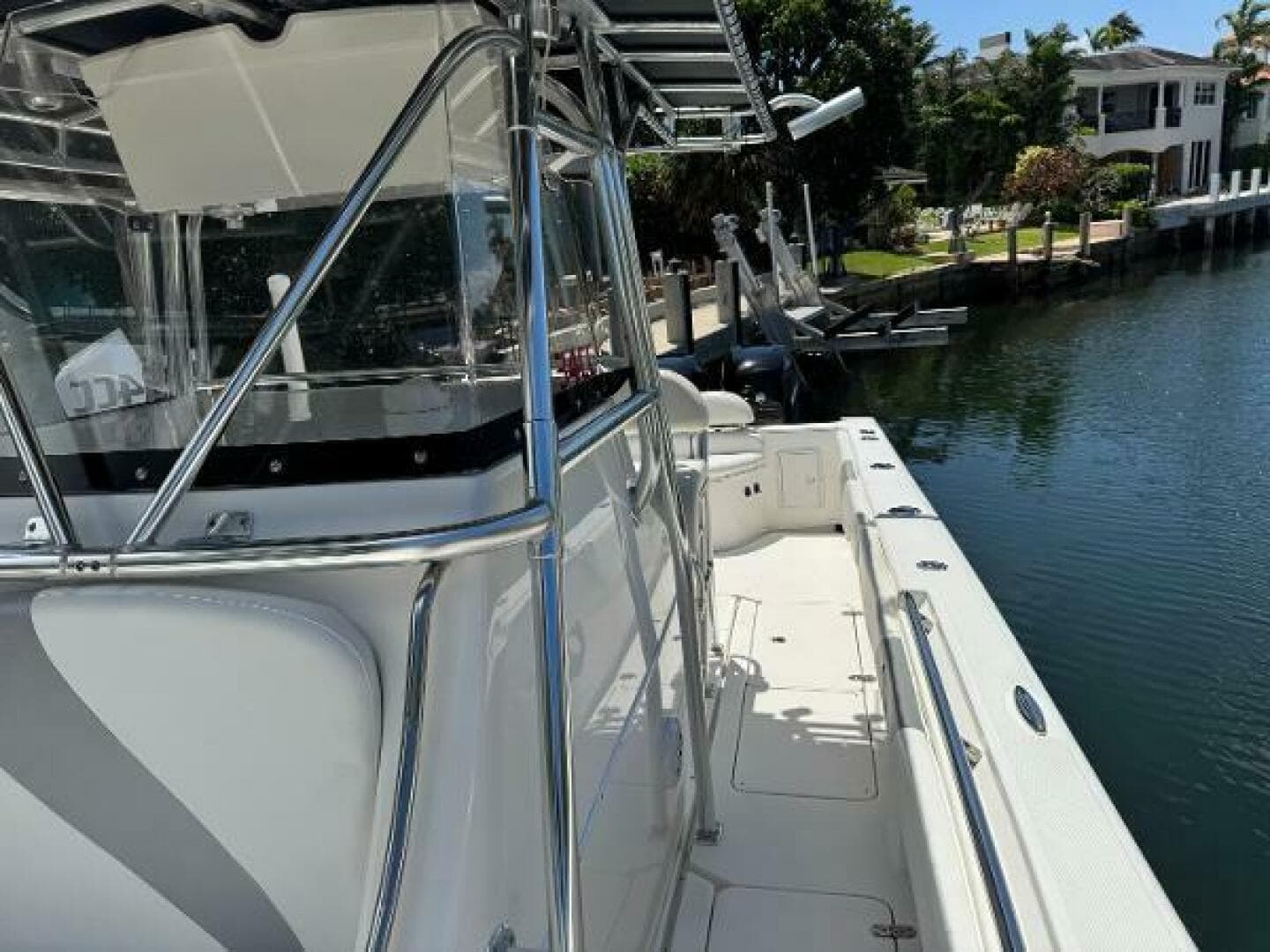 2008 Fountain 34 Center Consoles — photo 10