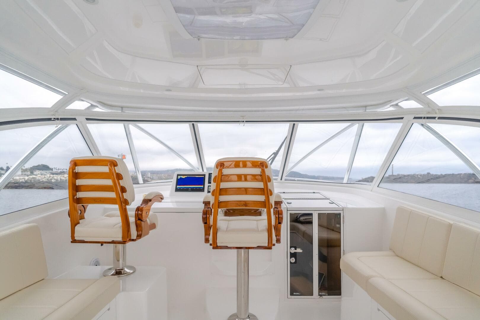 2022 Viking 38 Open Billfish — photo 16