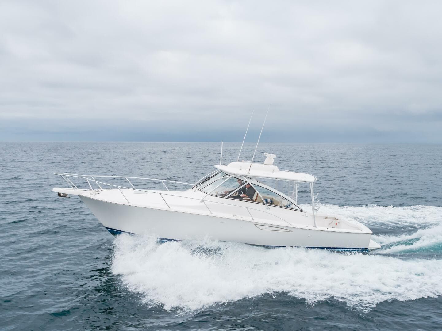 2022 Viking 38 Open Billfish — photo 31