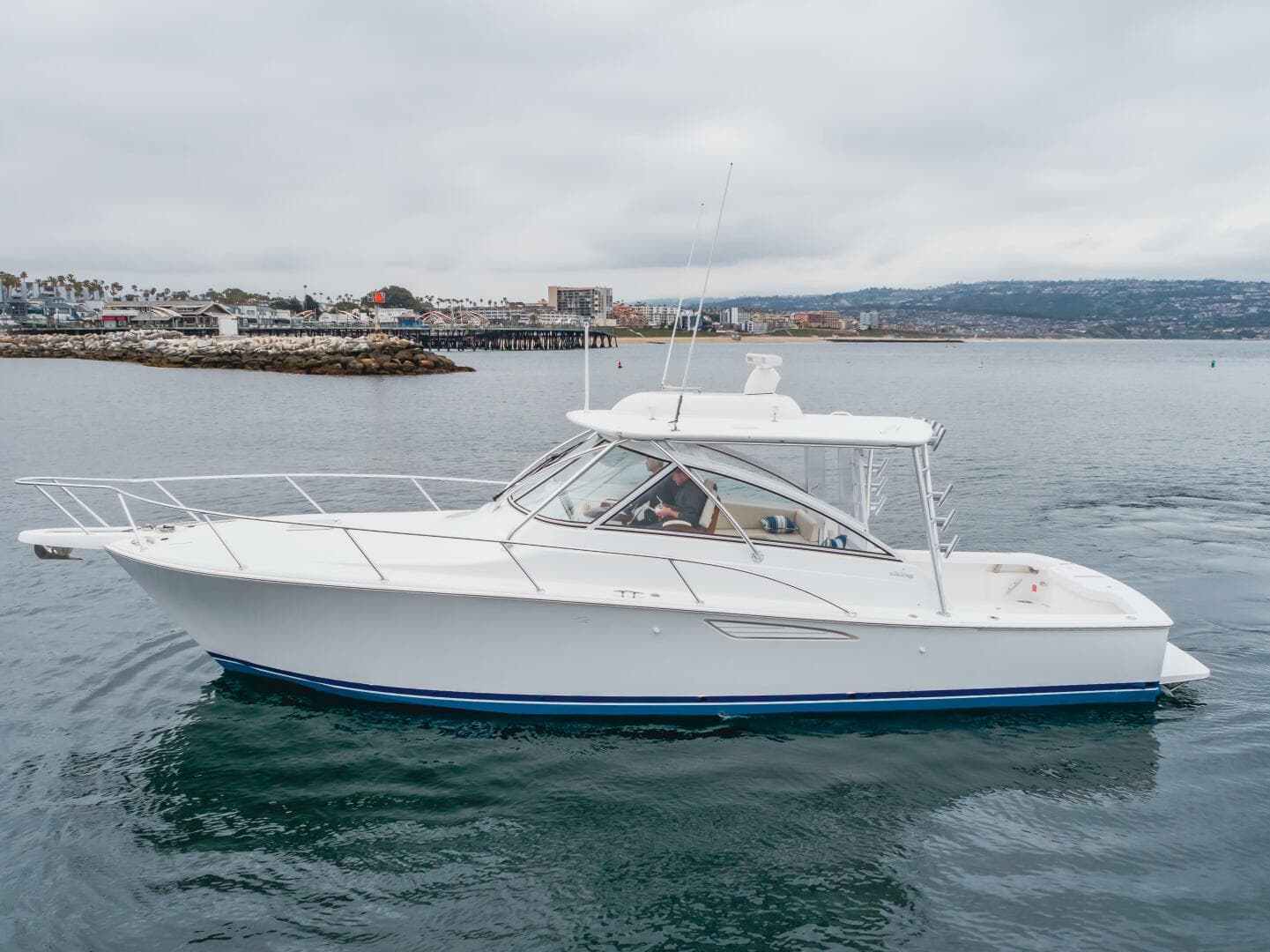 2022 Viking 38 Open Billfish — photo 1