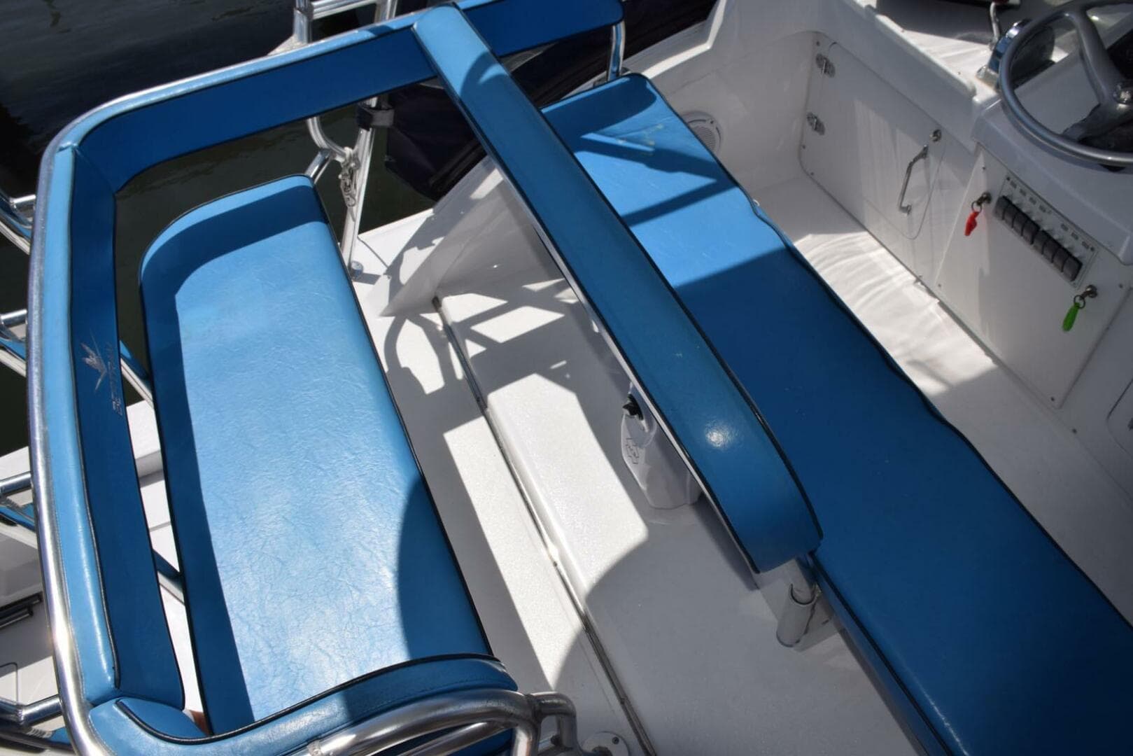 1976 Bertram Flybridge Cruiser — photo 17