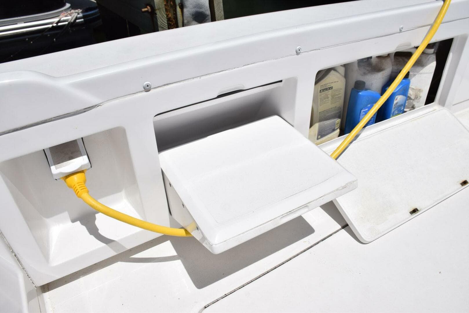 1976 Bertram Flybridge Cruiser — photo 50