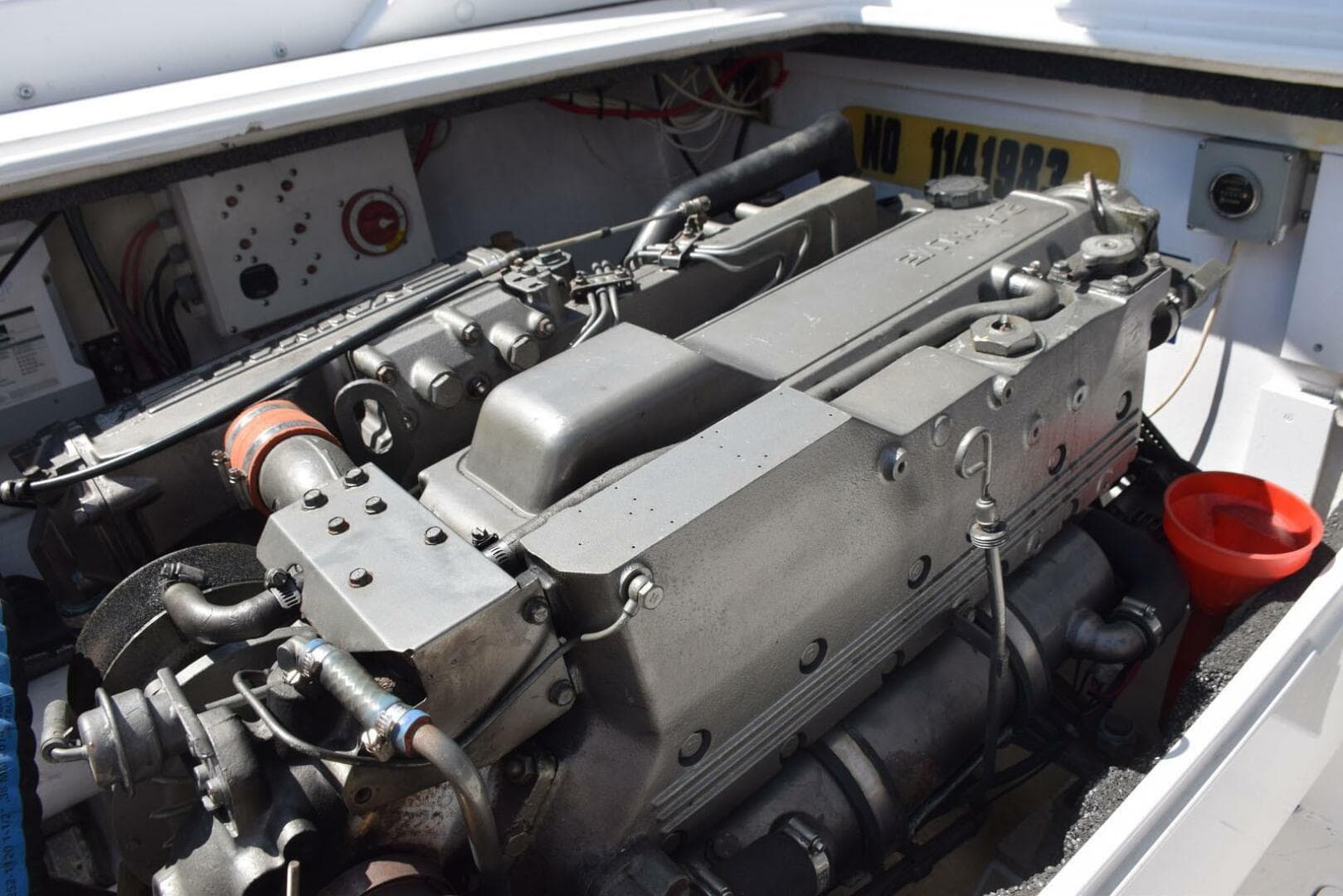 1976 Bertram Flybridge Cruiser — photo 57